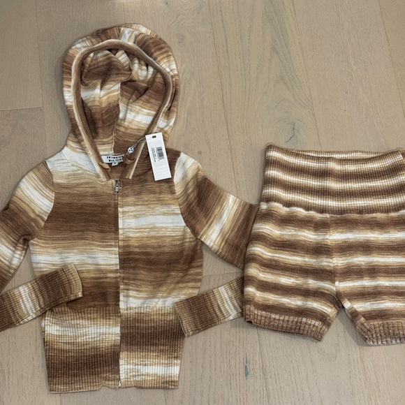 Frankie's Bikinis Tan and Cream Hoodie Set - Picture 4 of 7